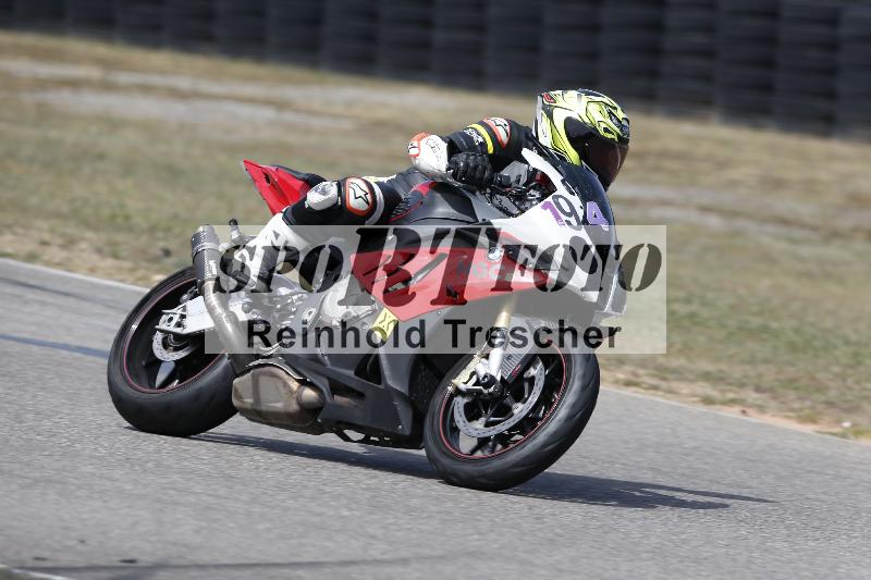 /37 09.08.2026  Pluess Motosport ADR/Einsteiger/194